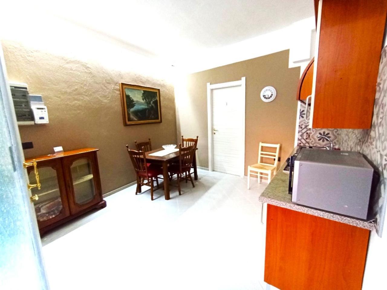 Red Fox Rooms Decimomannu المظهر الخارجي الصورة